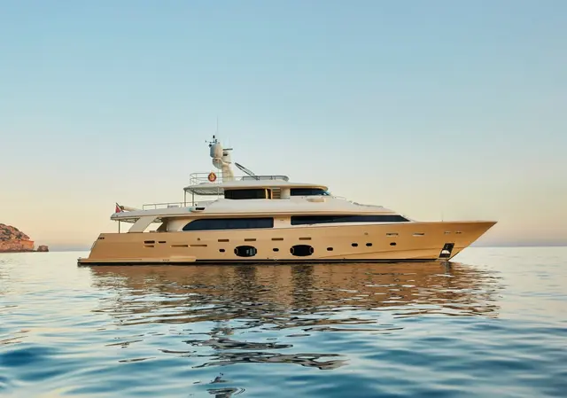 Navetta 33 — Barcelona Yacht Rental, Barcelona