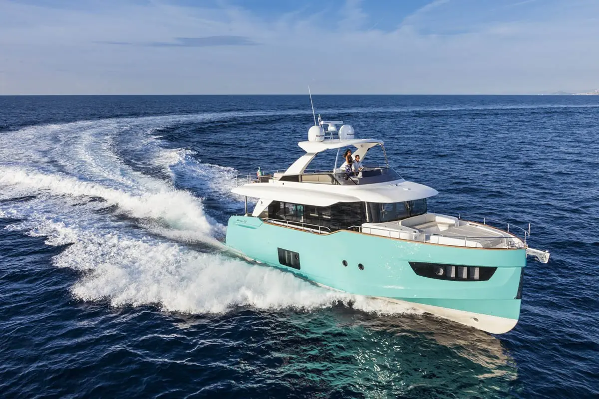Navetta 58, exterior — Barcelona Yacht Rental, Barcelona. A steady long-range hull built for Sitges afternoons