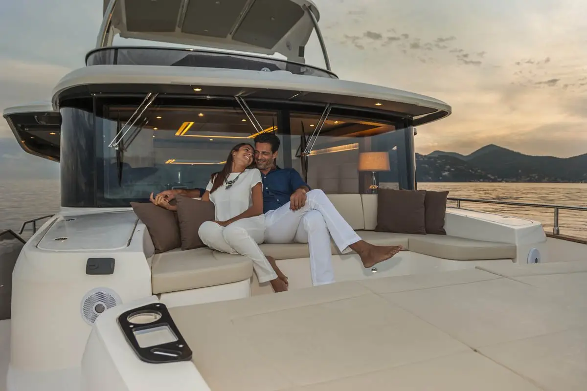 Navetta 58, master cabin — Barcelona Yacht Rental, Barcelona. A steady long-range hull built for Sitges afternoons