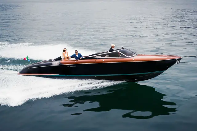 Riva Aquariva — Barcelona Yacht Rental, Barcelona
