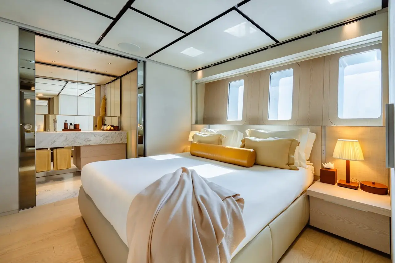 RMF, flybridge — Barcelona Yacht Rental, Barcelona. Wide decks and steady range toward Menorca